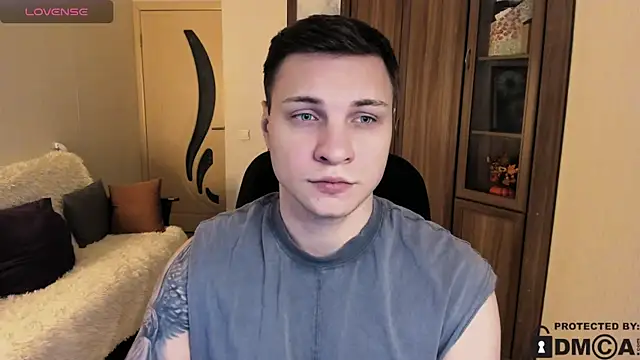 handsome guy01 online show from November 2025 03:16:02 AM