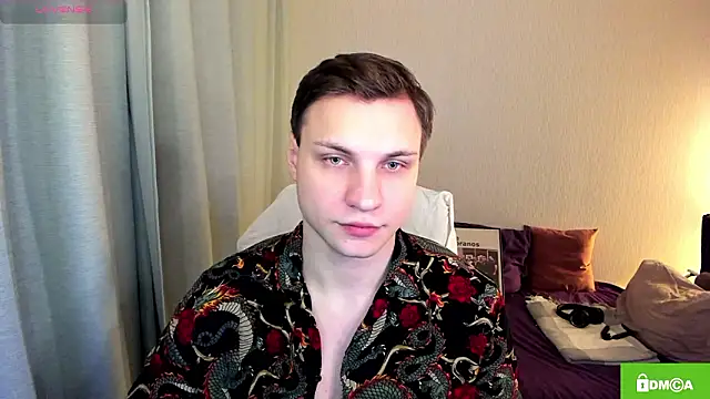 handsome guy01 online show from March 2026 07:09:01 PM