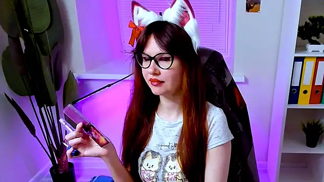 CarolGiggly online show from October 2025 10:46:02 AM