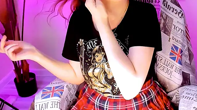 Snapshot of CarolGiggly chatting on July 2026 11:44:01 PM CarolGiggly online show from July 2026 11:44:01 PM