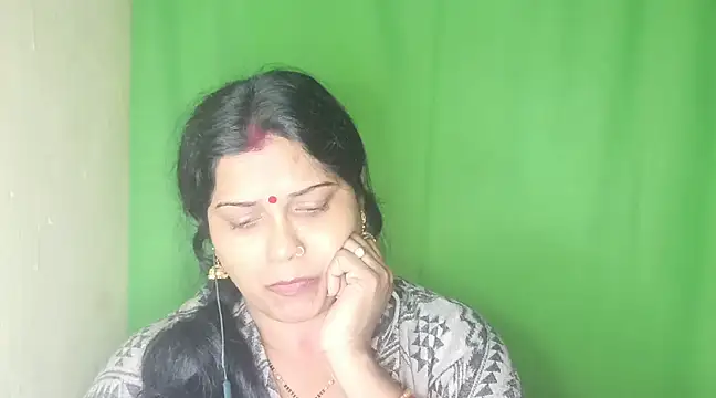 mamoni91 online show from December 2024 05:00:02 PM