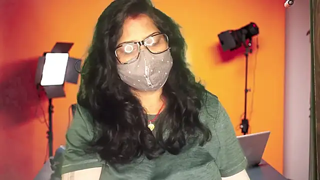 Snapshot of mamoni91 chatting on October 2025 02:54:01 AM mamoni91 online show from October 2025 02:54:01 AM