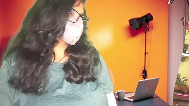 Snapshot of mamoni91 chatting on October 2025 03:37:02 AM mamoni91 online show from October 2025 03:37:02 AM