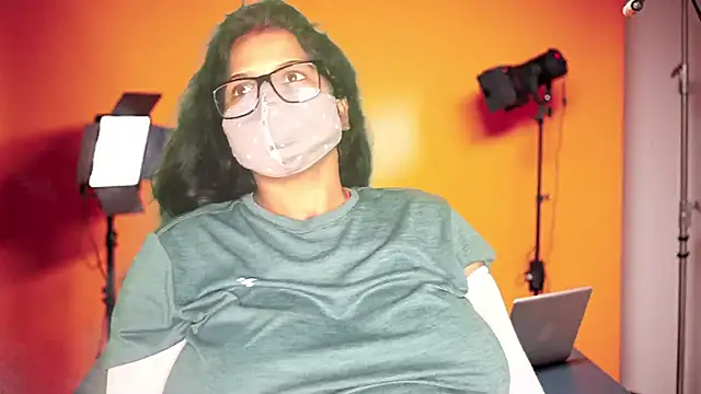 Snapshot of mamoni91 chatting on October 2025 02:42:02 AM mamoni91 online show from October 2025 02:42:02 AM