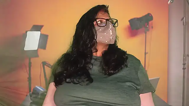 Snapshot of mamoni91 chatting on October 2025 03:50:01 AM mamoni91 online show from October 2025 03:50:01 AM