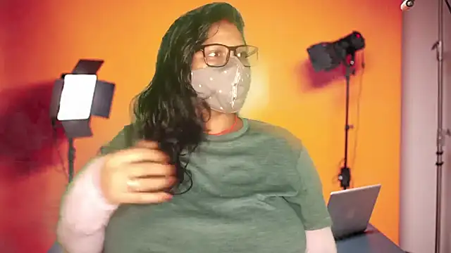 Snapshot of mamoni91 chatting on October 2025 02:33:01 AM mamoni91 online show from October 2025 02:33:01 AM