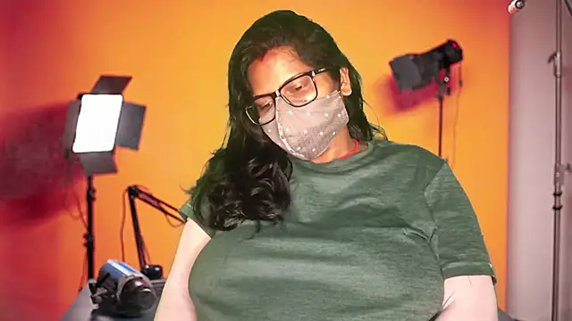 Snapshot of mamoni91 chatting on October 2025 03:25:01 AM mamoni91 online show from October 2025 03:25:01 AM