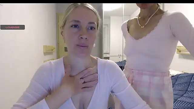 Snapshot of Pepper_mur chatting on October 2025 05:21:02 PM Pepper mur online show from October 2025 05:21:02 PM