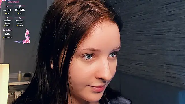 MerylHedley online show from February 2025 10:07:02 AM