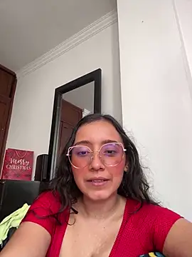 Snapshot of Kay_LustyWife chatting on December 2024 03:59:01 PM Kay LustyWife online show from December 2024 03:59:01 PM