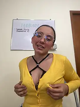 Snapshot of Kay_LustyWife chatting on March 2025 10:15:02 PM Kay LustyWife online show from March 2025 10:15:02 PM