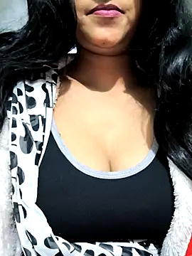 NEETU-89 online show from January 2025 05:43:02 AM