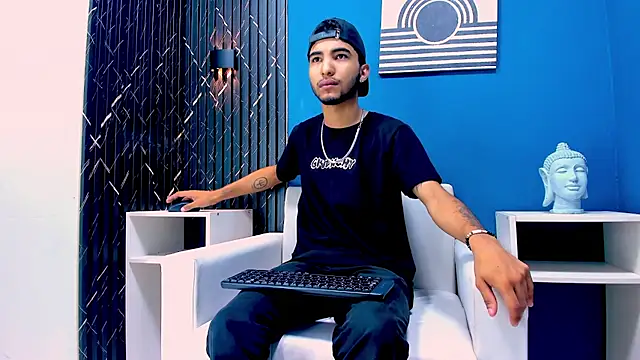 DavidHarlow online show from February 2025 12:03:02 PM