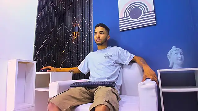 DavidHarlow online show from February 2025 12:39:01 PM
