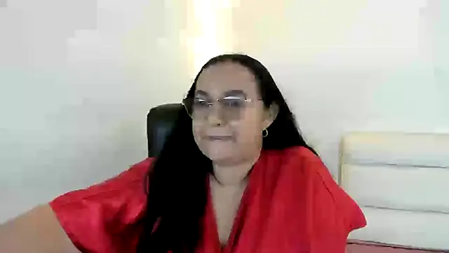 GiaNahomi online show from January 2025 04:27:02 AM
