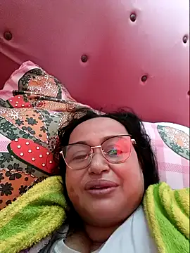 GiaNahomi online show from January 2025 02:19:01 PM