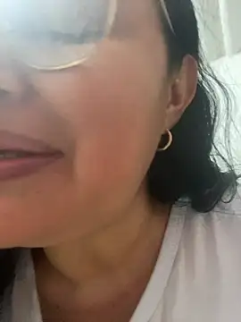 GiaNahomi online show from February 2025 03:06:01 AM