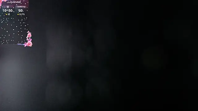 Snapshot of Emily_F_W chatting on January 2025 09:44:02 PM Emily F W online show from January 2025 09:44:02 PM