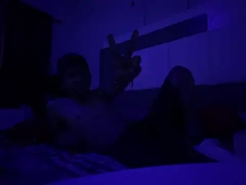 oiram27 online show from April 2026 09:15:02 AM