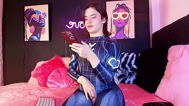 Angel shiny online show from December 2025 12:41:01 AM