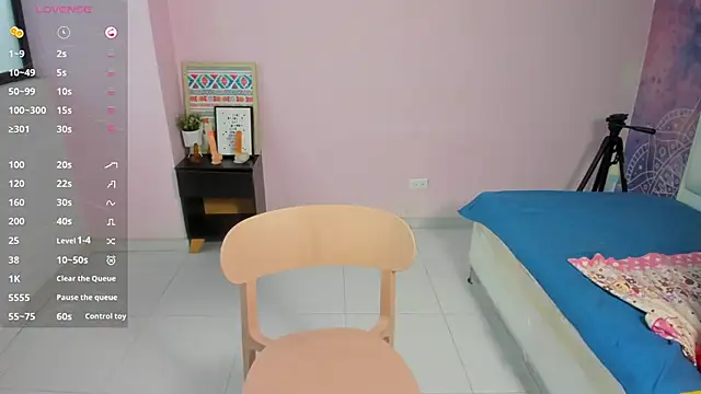 lauren rios7 online show from October 2025 07:33:01 PM