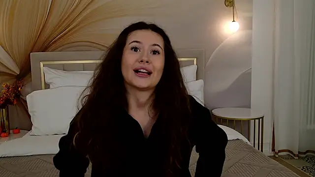 Snapshot of milaleoneli chatting on November 2025 03:02:01 PM milaleoneli online show from November 2025 03:02:01 PM