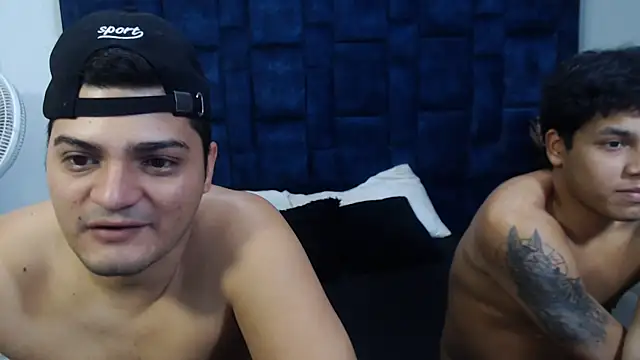 Group Lustt online show from October 2025 04:32:01 AM