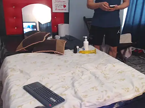 theroomboy online show from June 2026 07:56:01 PM