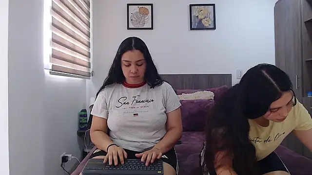 Scarlett Jazmin online show from February 2026 07:41:01 PM