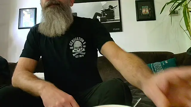 Snapshot of Kingsscepter chatting on October 2025 02:07:02 PM Kingsscepter online show from October 2025 02:07:02 PM