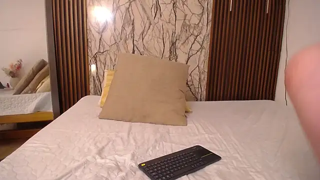 MartinaGuzmann online show from March 2025 07:56:02 AM