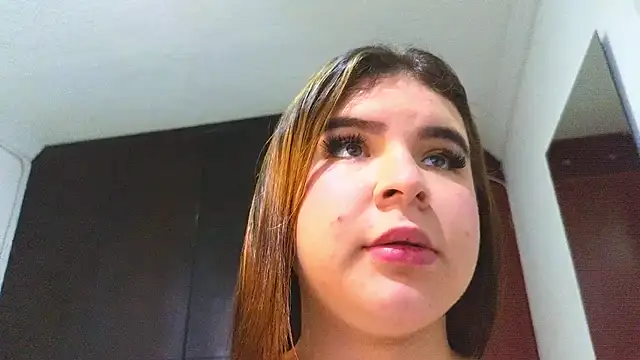 mandy renzon1  online show from February 2025 03:15:02 PM