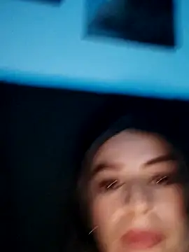 Snapshot of _Prinscarlet_ chatting on March 2025 05:03:01 AM Prinscarlet online show from March 2025 05:03:01 AM