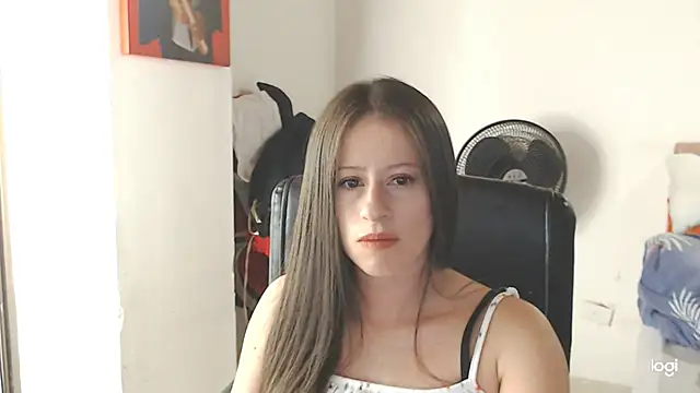 Snapshot of amelia_bella chatting on July 2026 03:53:01 AM amelia bella online show from July 2026 03:53:01 AM