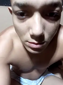 tayson  online show from April 2026 10:45:02 AM