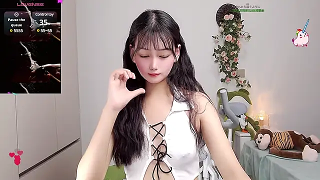 Xiaomi-Angela online show from March 2025 03:15:02 PM