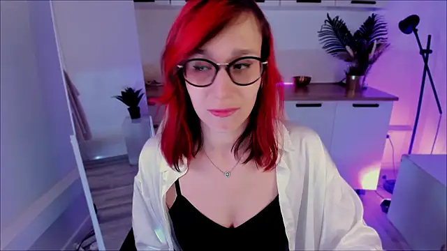 Dora Marcelli online show from July 2026 09:02:01 AM