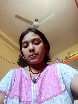 Surajpuja79 online show from April 2026 06:22:01 AM