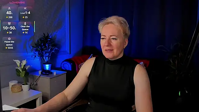 Nika Smit online show from February 2026 05:50:01 AM