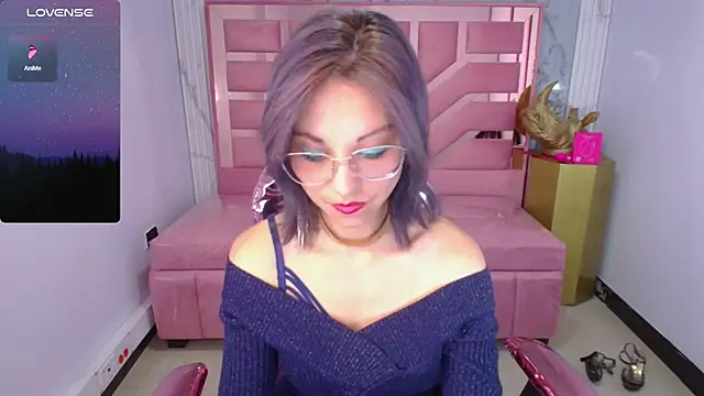 abril ch  online show from March 2026 12:27:01 PM