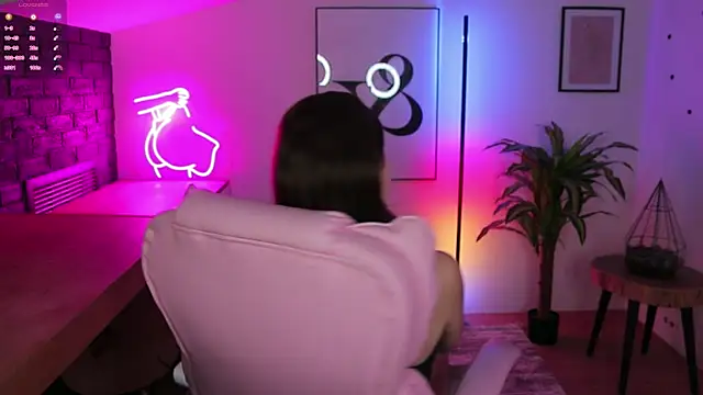 Hailey Green online show from February 2025 02:03:02 AM