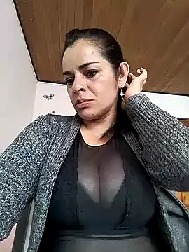 NATHALIA-28  online show from January 2025 07:55:01 PM
