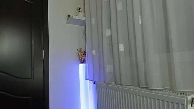 Anahi1993 online show from February 2025 05:21:02 AM