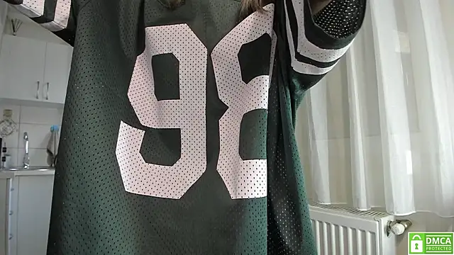 Anahi1993 online show from March 2026 05:22:01 AM