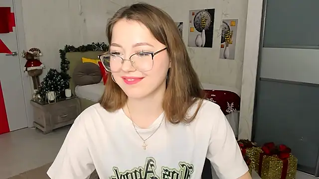 SereneFlame online show from January 2025 04:29:02 PM