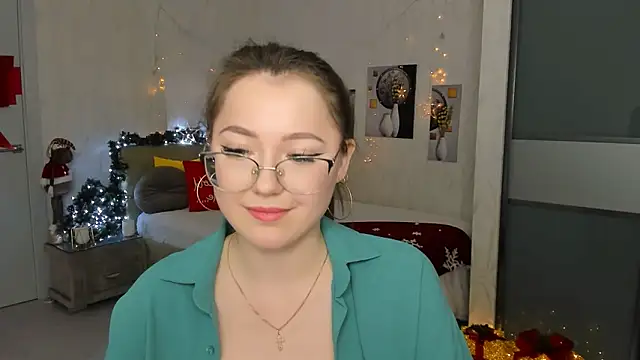 SereneFlame online show from January 2025 04:08:02 PM