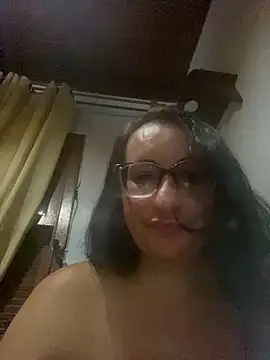 Snapshot of gloria7v05 chatting on March 2025 12:43:01 AM gloria7v05 online show from March 2025 12:43:01 AM