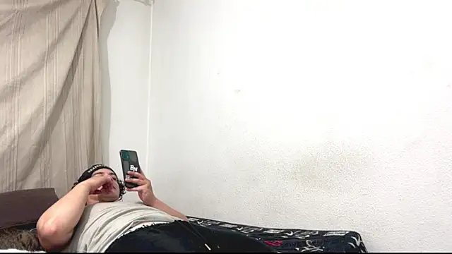 logan x3 online show from April 2026 04:46:01 AM