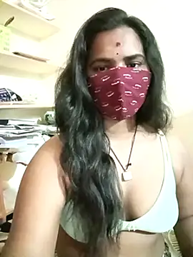 Snapshot of anitha906 chatting on December 2024 05:03:01 PM anitha906 online show from December 2024 05:03:01 PM
