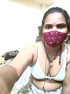 Snapshot of anitha906 chatting on December 2024 10:11:02 PM anitha906 online show from December 2024 10:11:02 PM